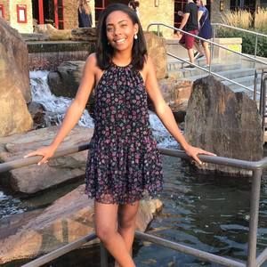 Meet your Posher, Phoebe